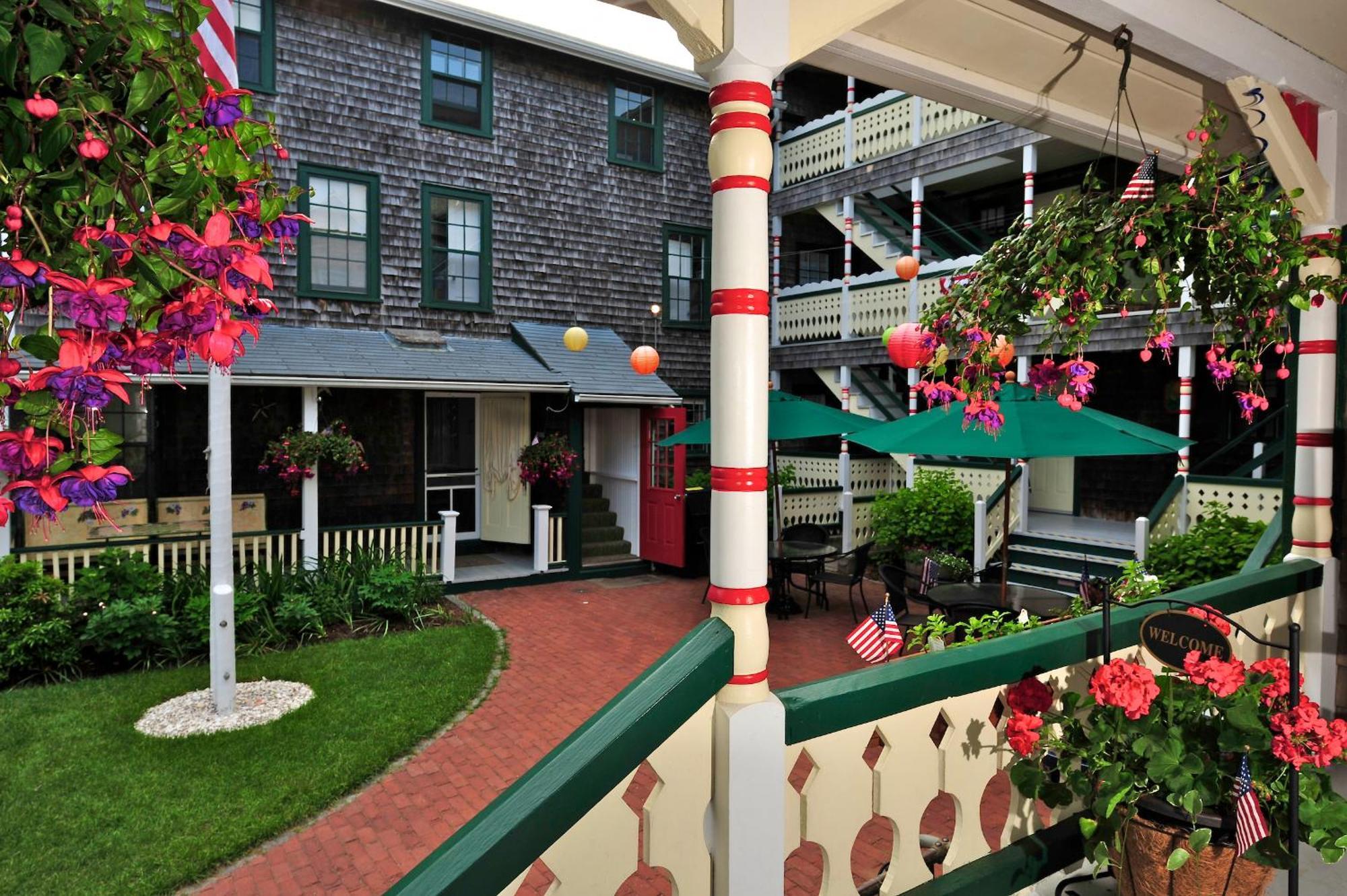 Pequot Hotel Oak Bluffs Bilik gambar